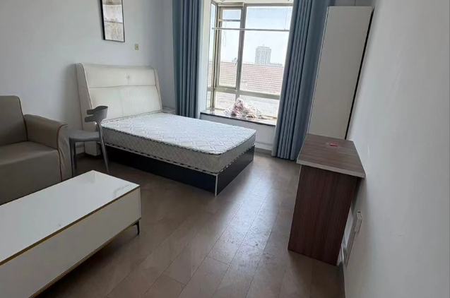 老城区两室急售